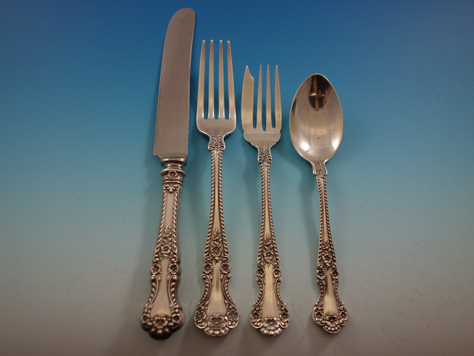 Chantilly by Gorham Sterling Silver Salad Serving Set w// Olive Wood 2pc