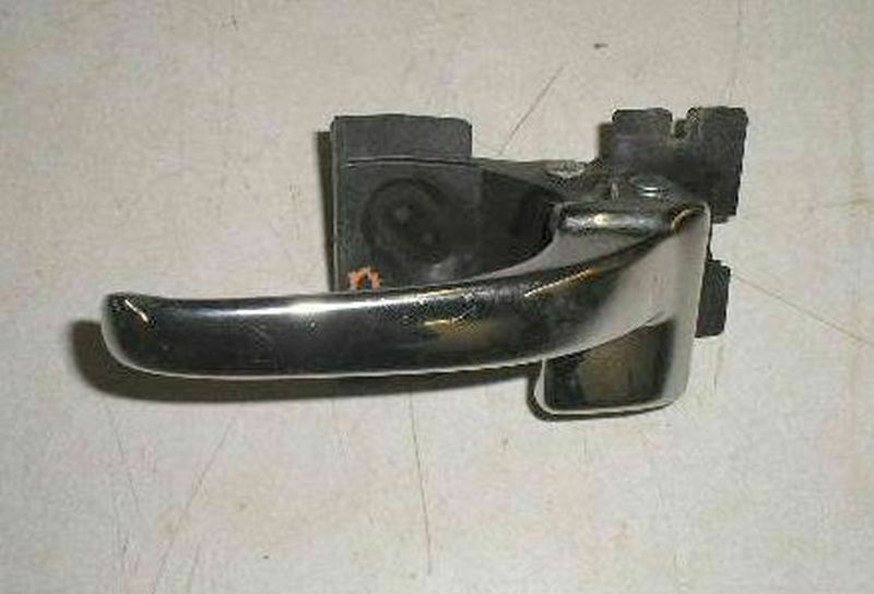 1992 Lincoln Town Car 5.0L Right Front Or Rear Interior Door Handle - $4.88