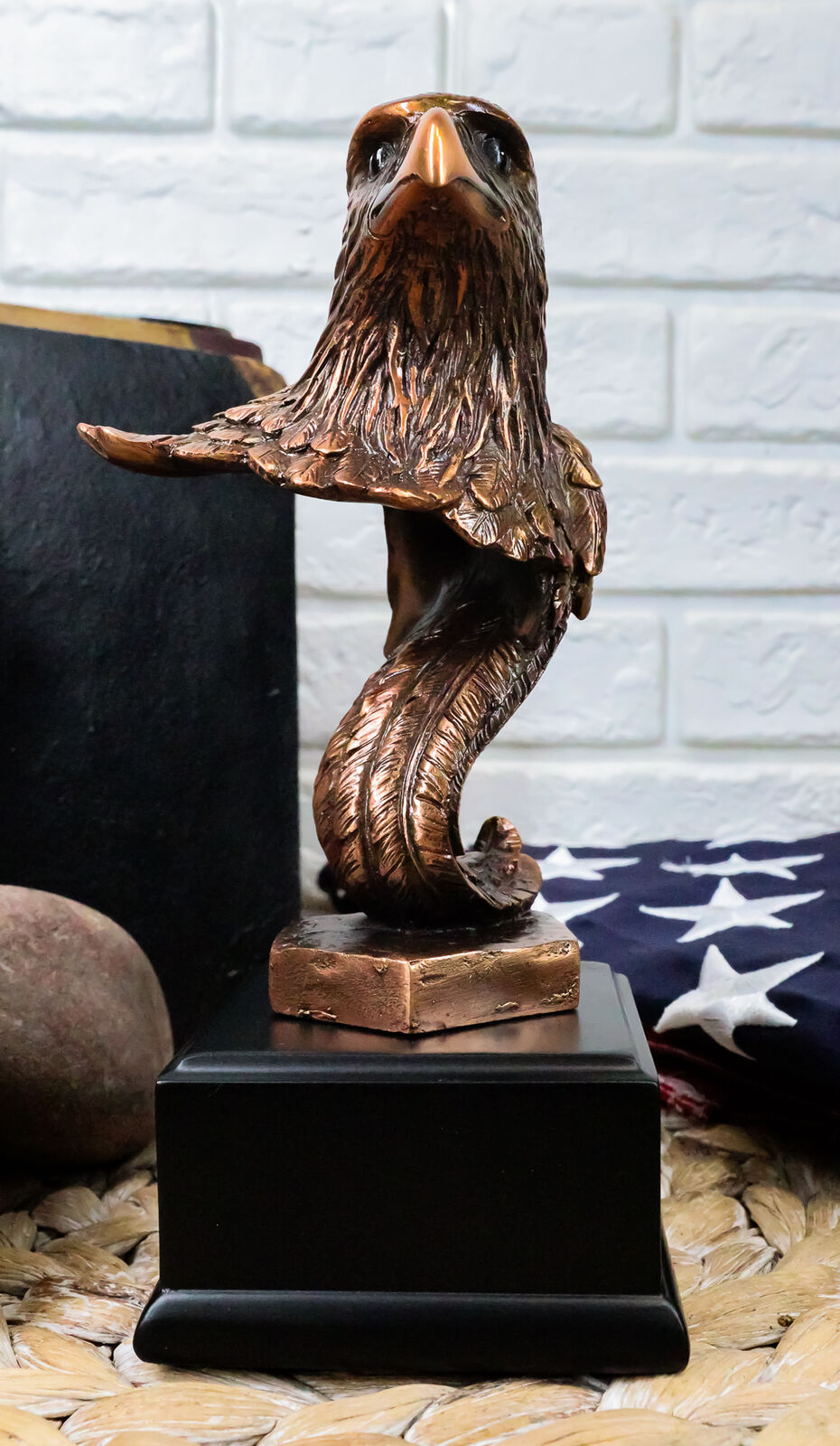 Small Majestic American Bald Eagle Head Bust Bronzed Resin Figurine 7Tall