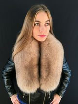 Finn Fox Fur Collar 47' (120cm) With Tails As Cuffs Saga Furs Beige Stole image 4