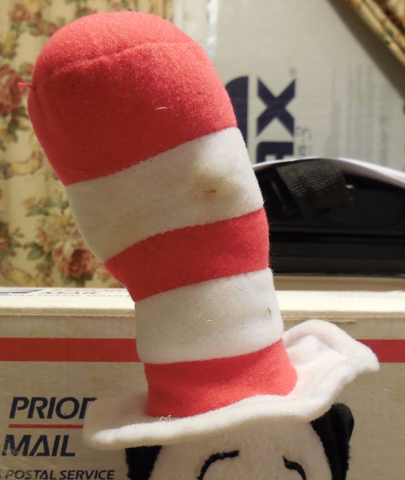 cat in the hat plush universal studios