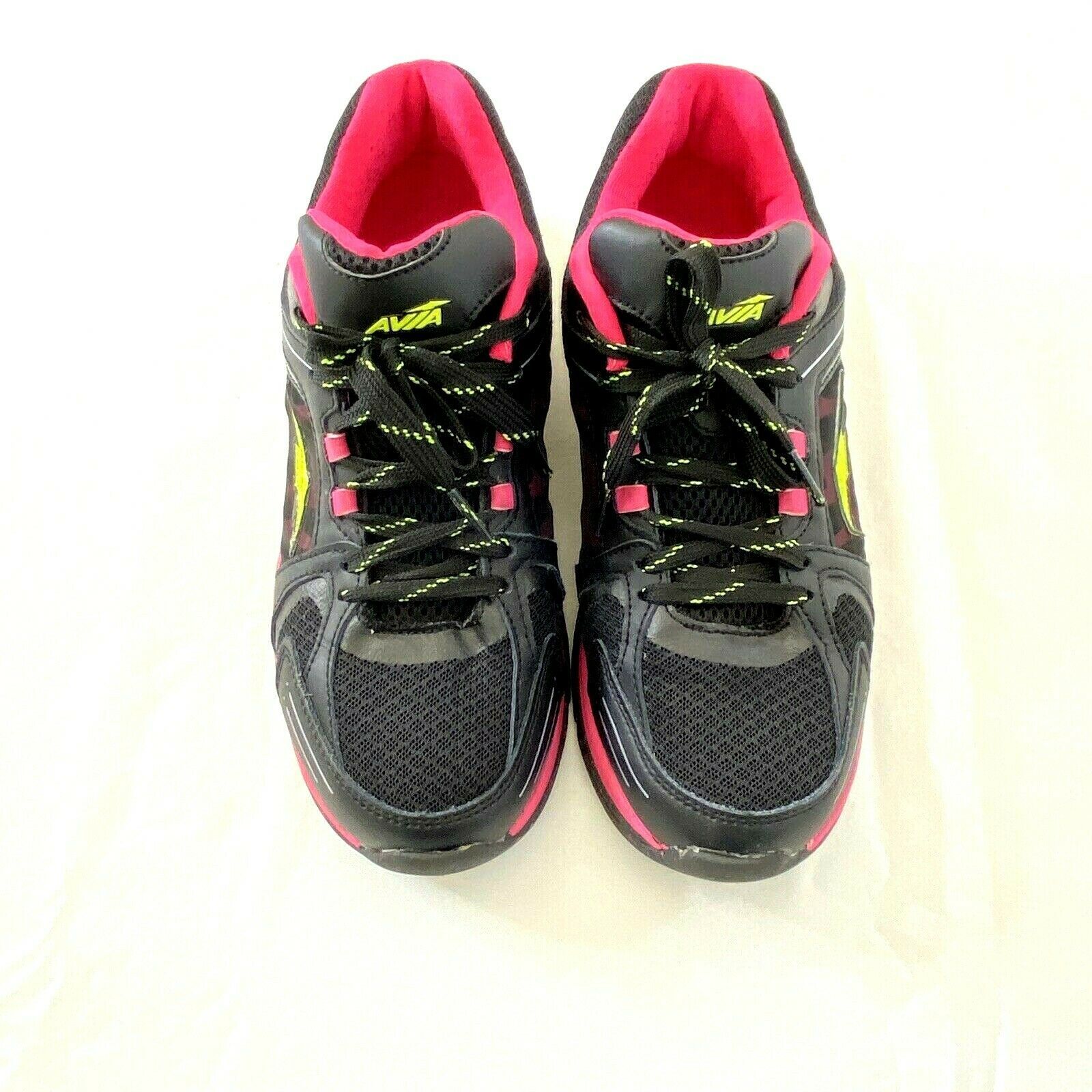 nike avia