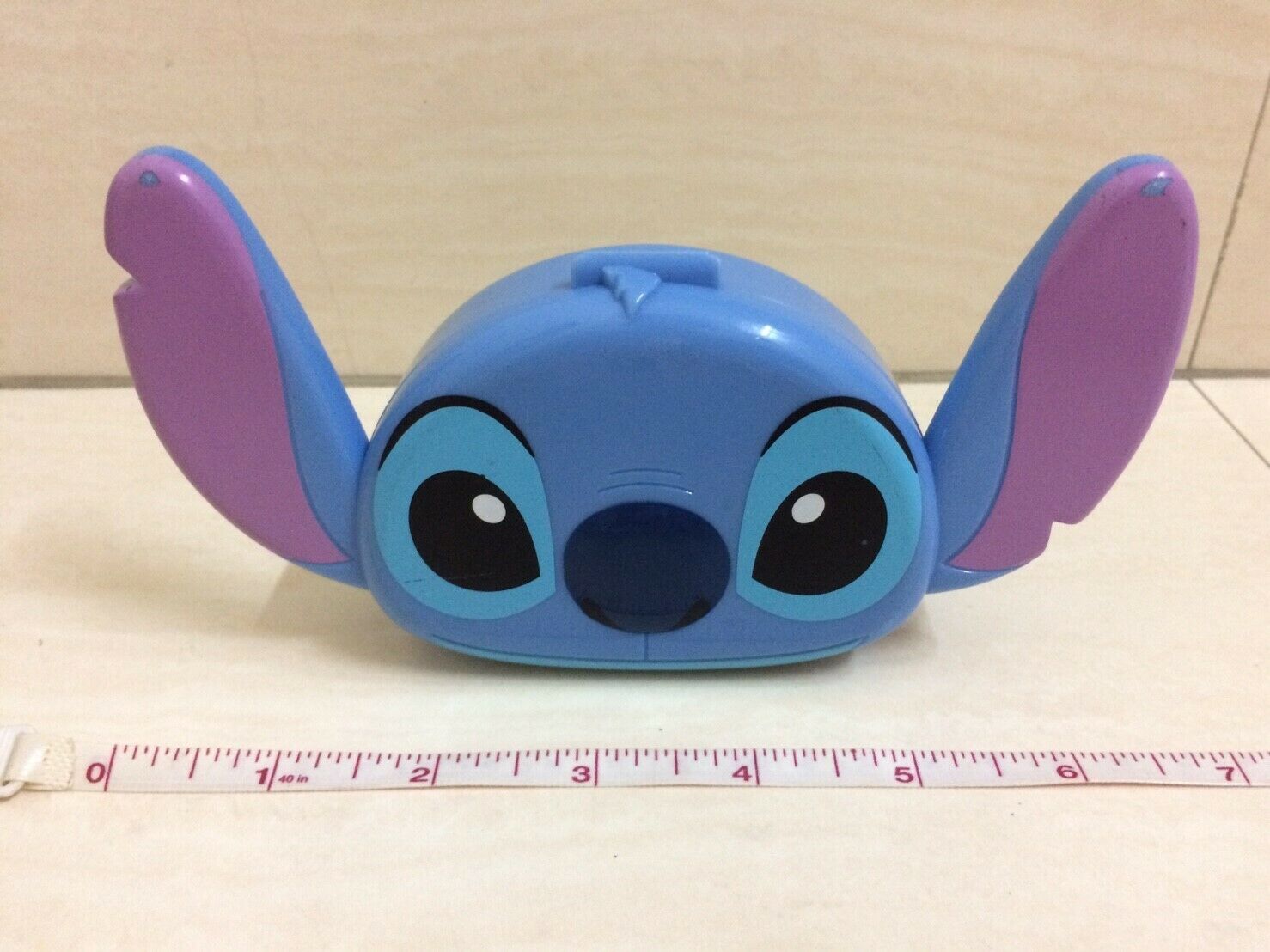 Disney Lilo and Stitch Plastic Box. Pretty and RARE collection - Other