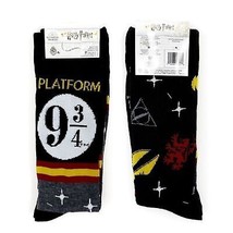 Harry Potter Hogwarts Platform 9 3/4 Quidditch Gryffindor Crew Socks Men... - $14.99