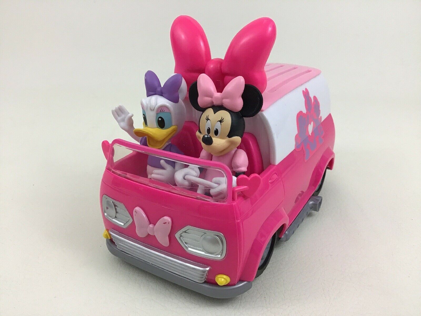 minnie mouse remote control van