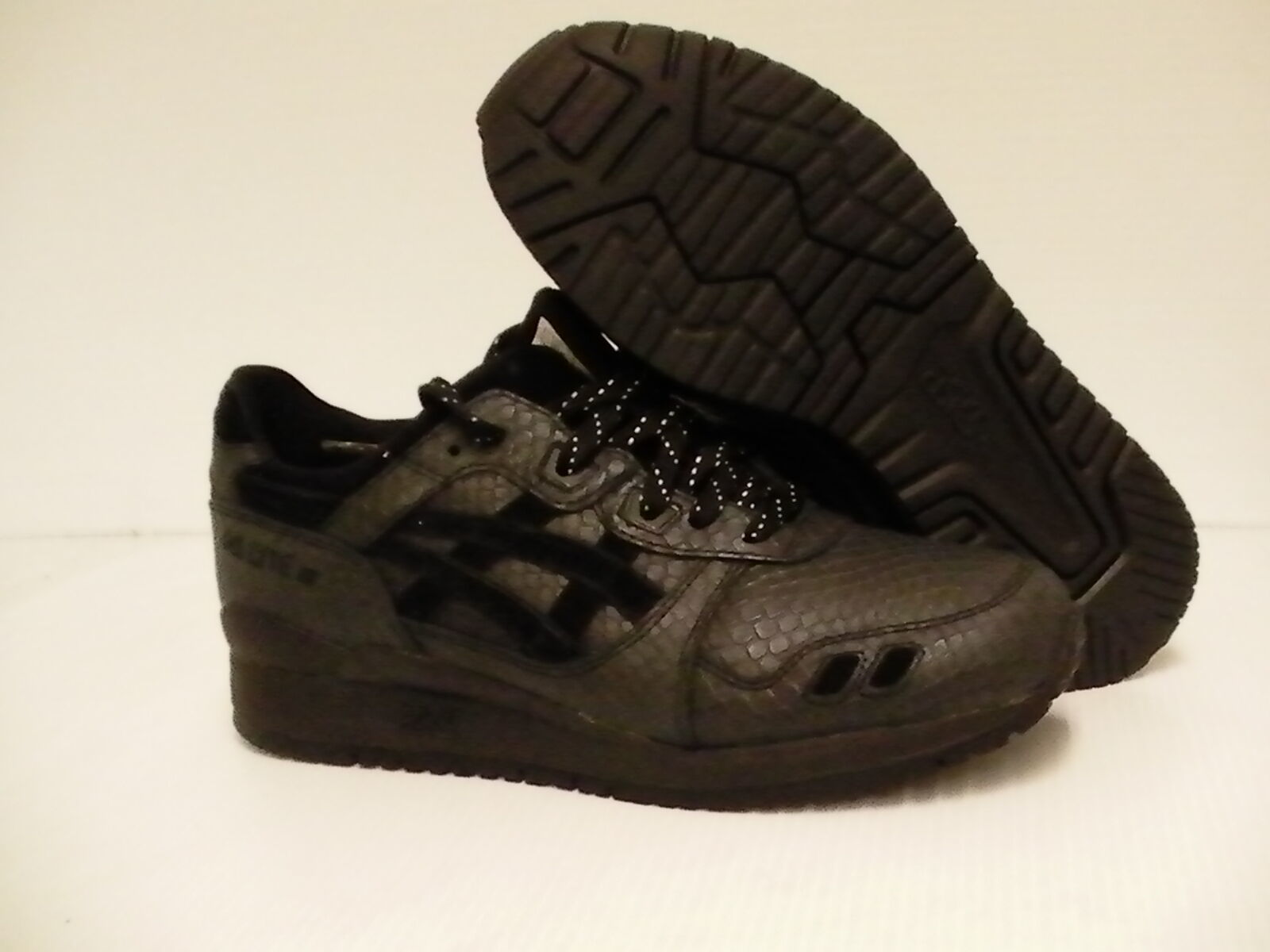 {keywor d} asics gel-lyte iii piel