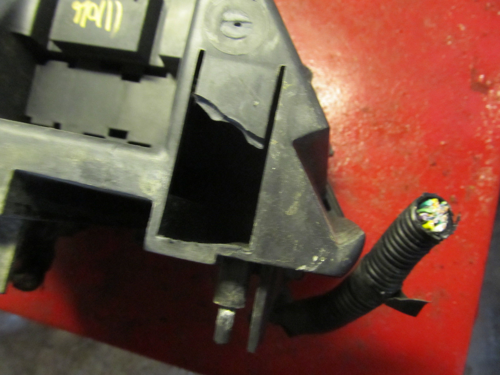 07 06 05 04 03 Cadillac CTS oem 3.2 v6 engine bay ... 04 cadillac cts fuse box 