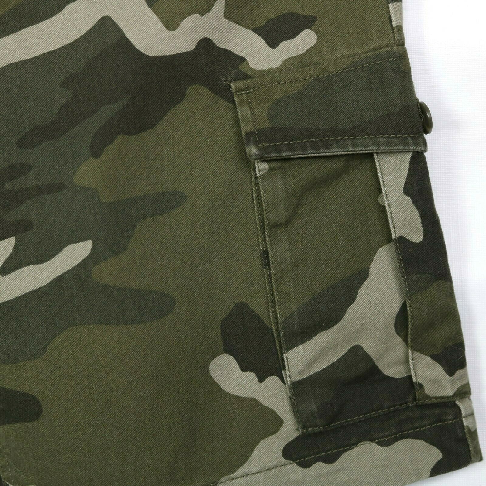 Old Navy Boys Camo Camouflage Cargo Shorts Size 18 Husky Green ...