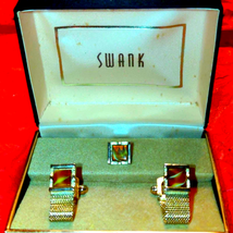 Gorgeous Swank cufflink set with tie pin - $38.61
