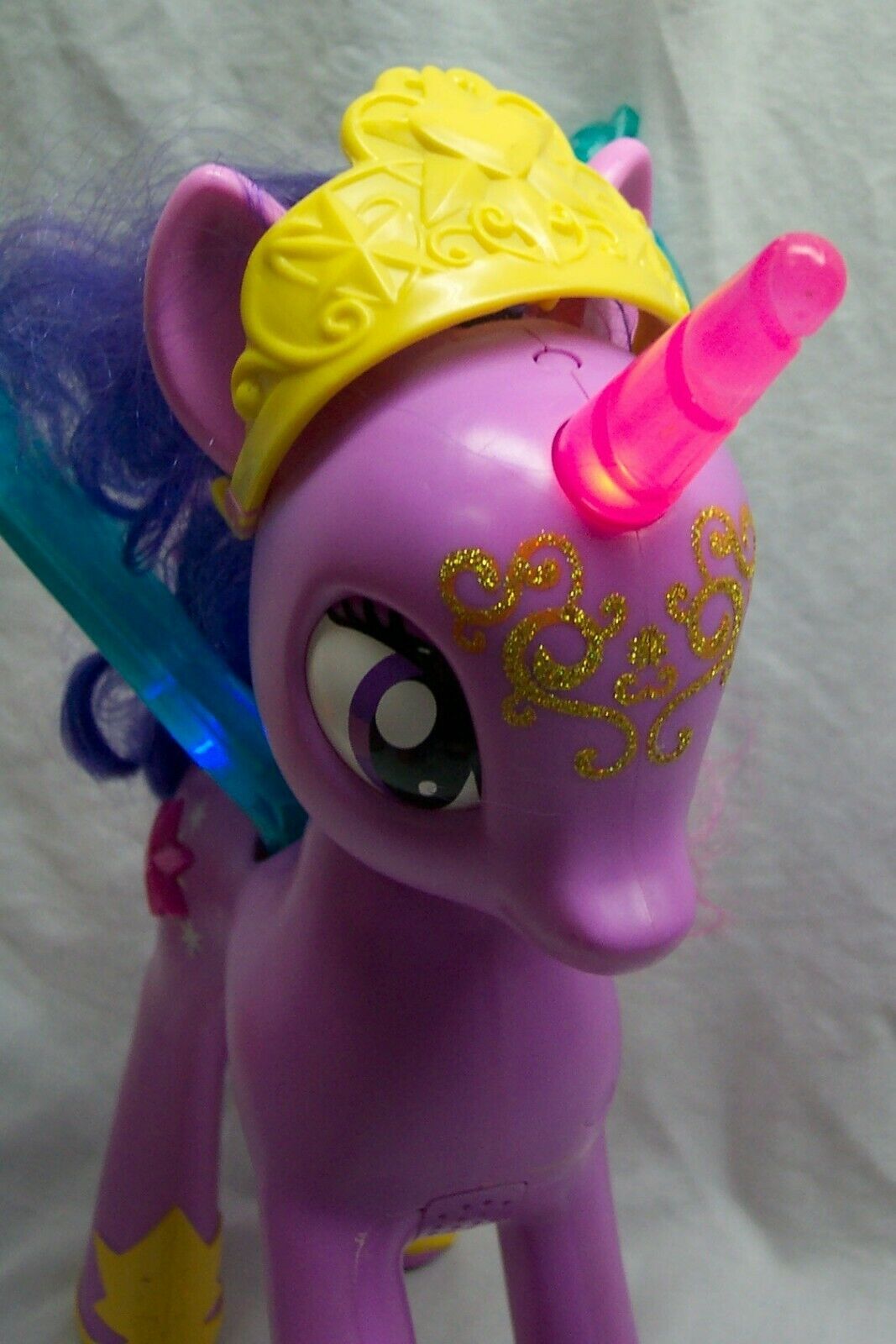 Hasbro My Little Pony TALKING LIGHT UP TWILIGHT SPARKLE PONY 13 ...