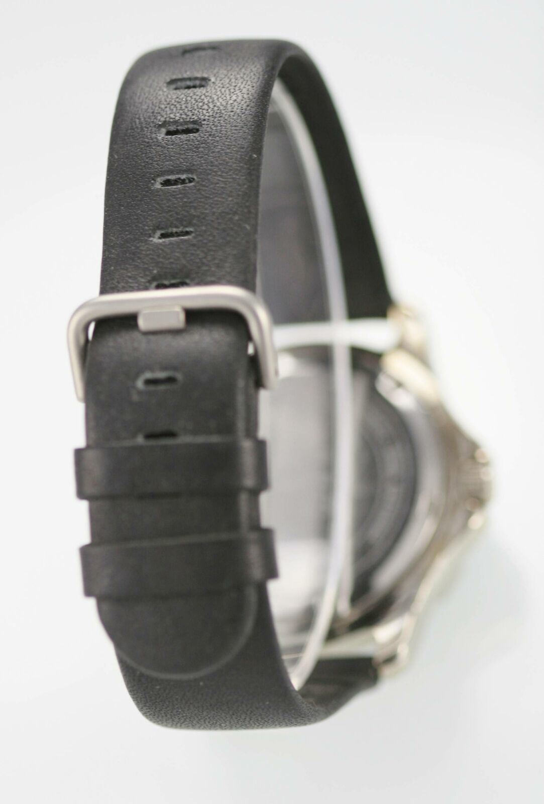 relic wet mens watch