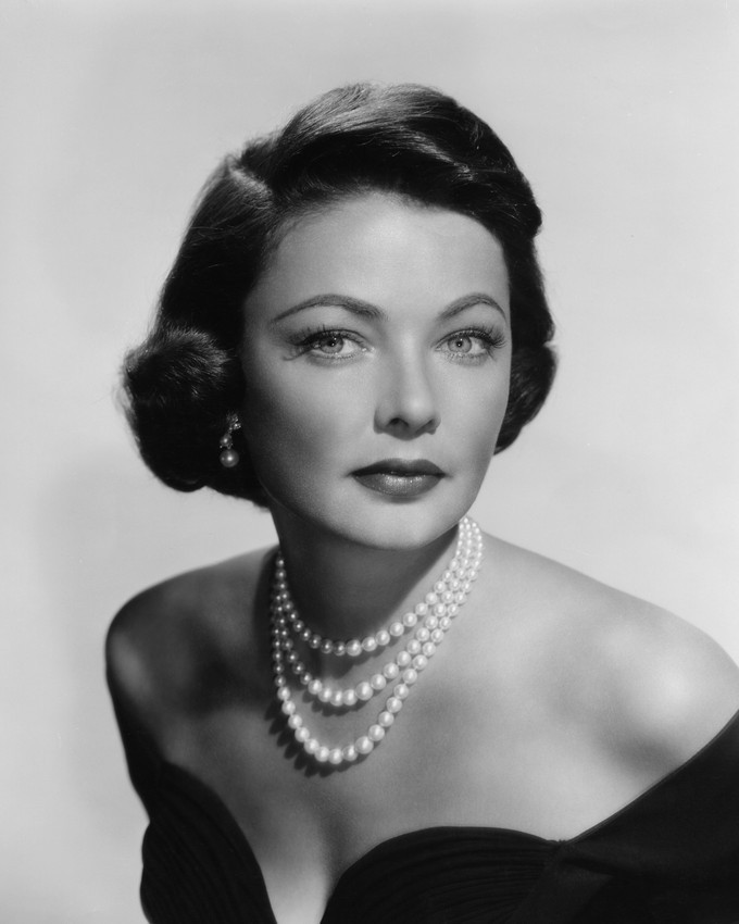 Gene Tierney 1950's Hollywood glamour portrait if off-shoulder dress ...