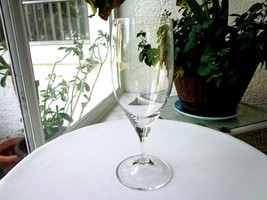 S l1600 thumb200