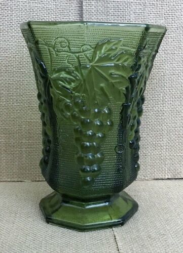 Primary image for Vtg Anchor Hocking Green Glass Vase Embossed Grape Pattern Footed Pedestal