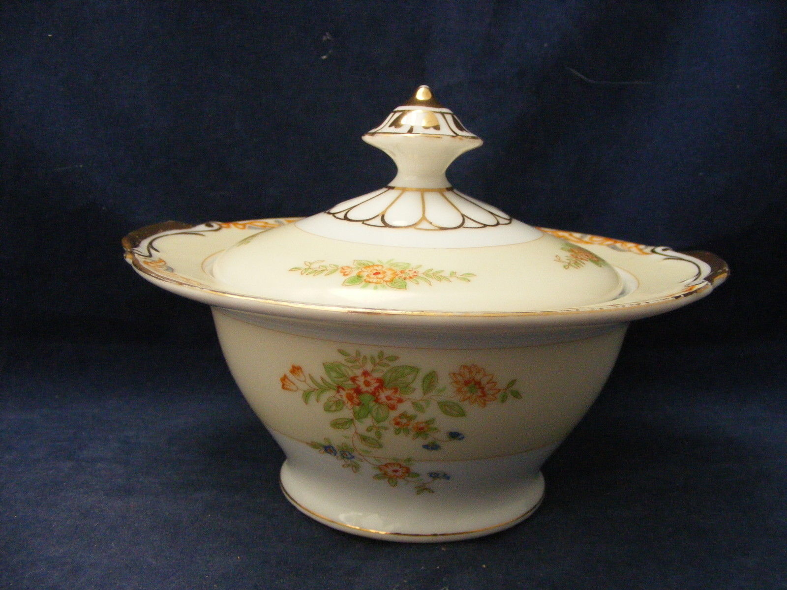 Vintage Sugar Bowl Gold Colour
