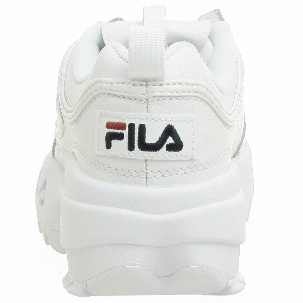 fila ray tracer white black red