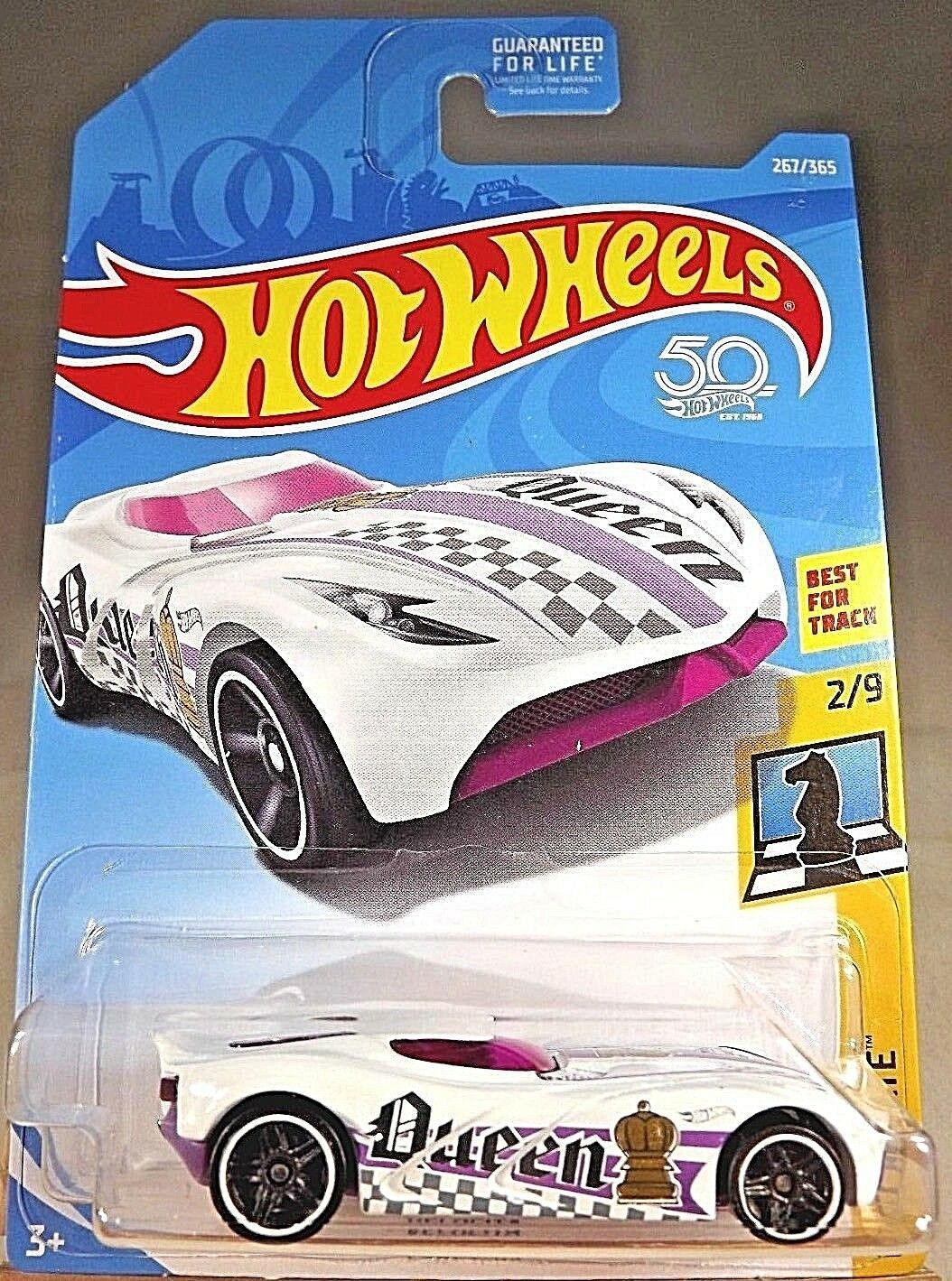 2018 Hot Wheels 267 CheckmateQueen 2/9 VELOCITA White w/Black Pr5