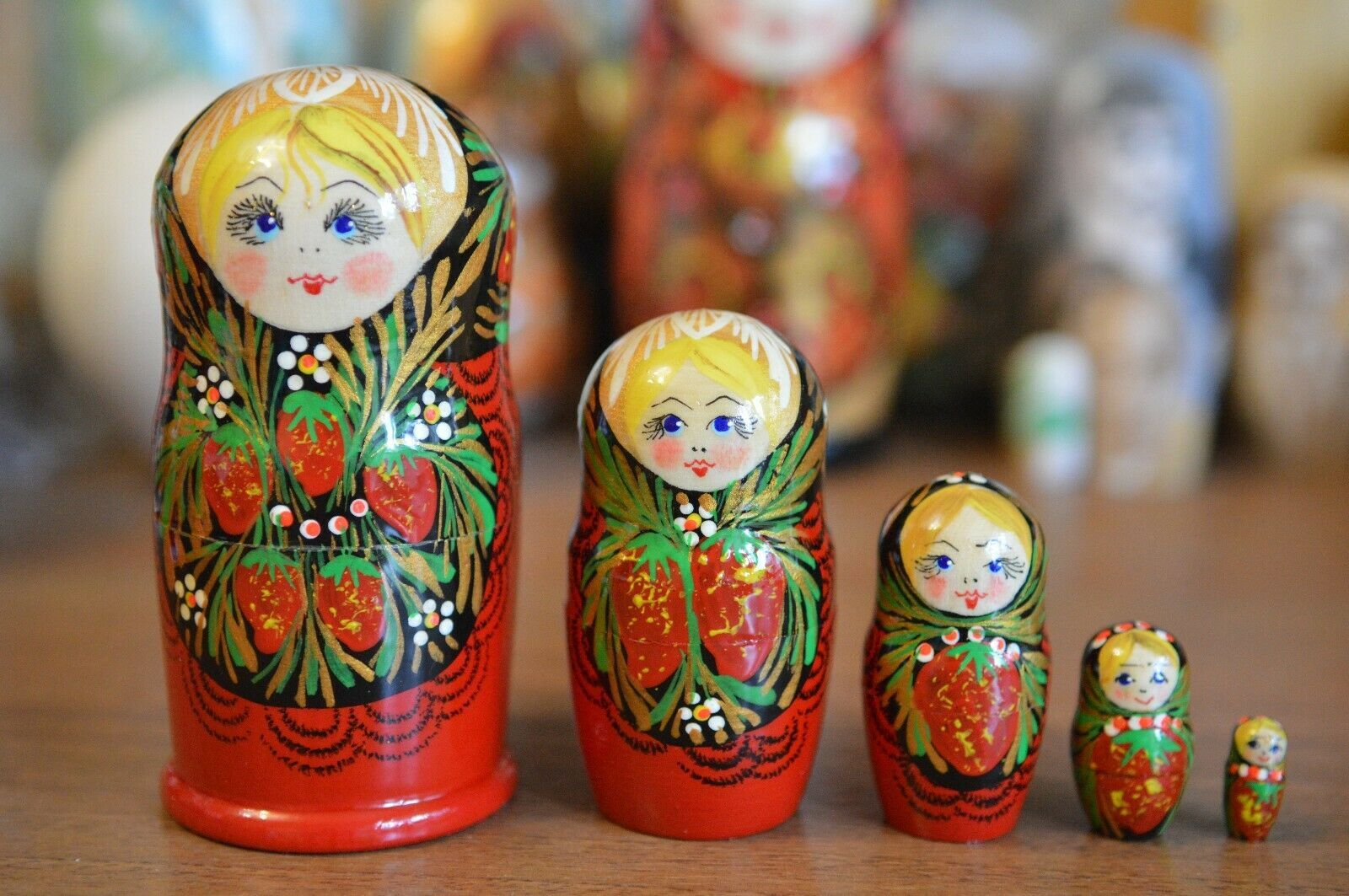 Russian items. Вятская Матрешка с соломкой. Русский сувенир Art. Вятская Матрешка закладка. Рюкзак Матрешка.