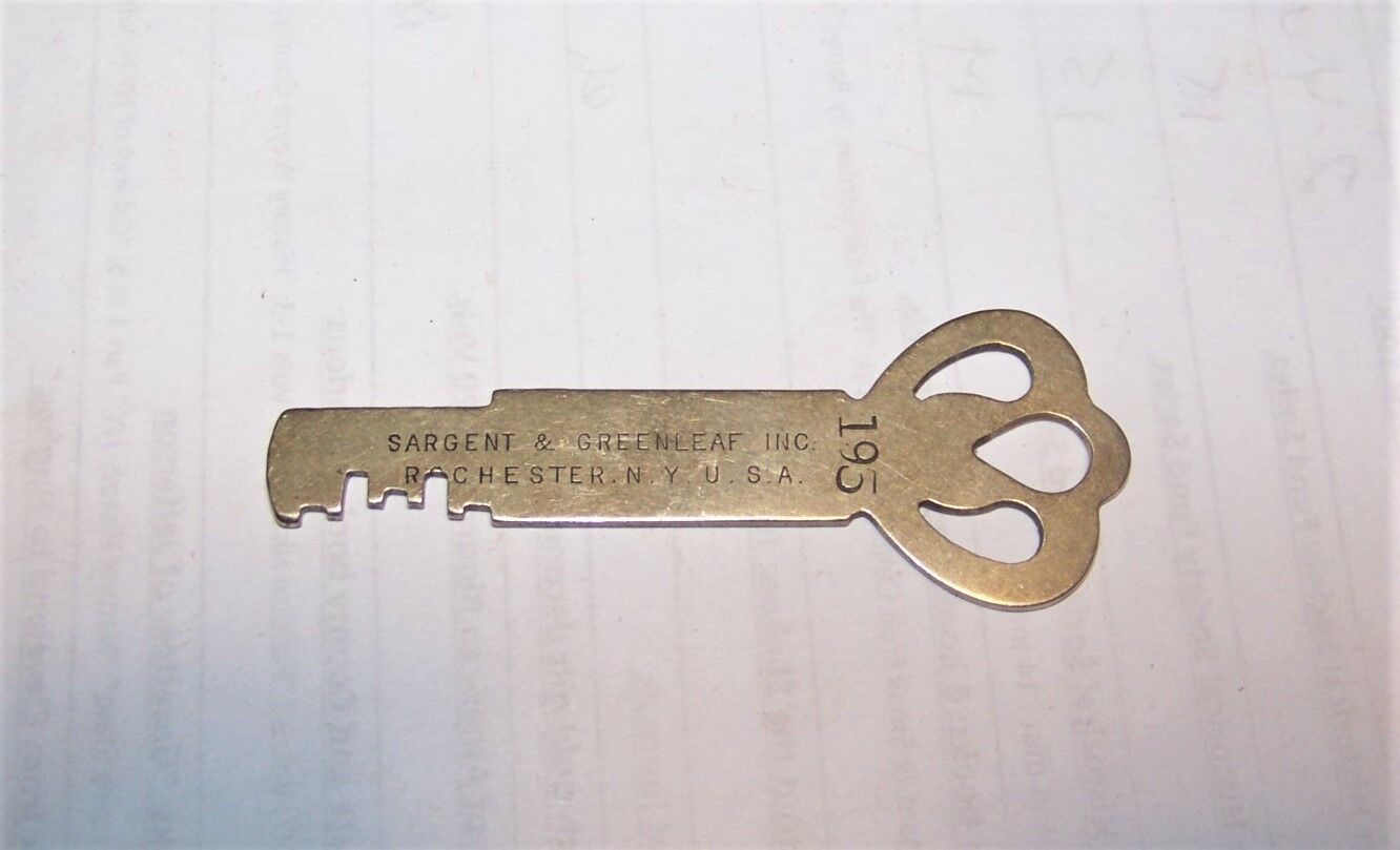 ANTIQUE SARGENT & GREENLEAF PADLOCK PAD LOCK KEY 195 ROCHESTER NY