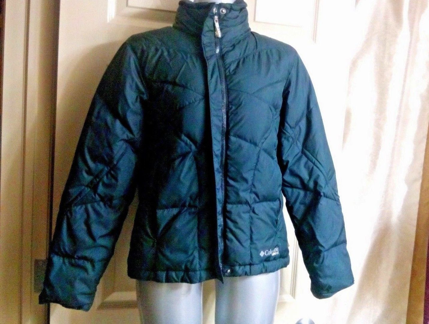 Columbia Women Puffer Jacket Black Size Medium Down Coat Outdoors