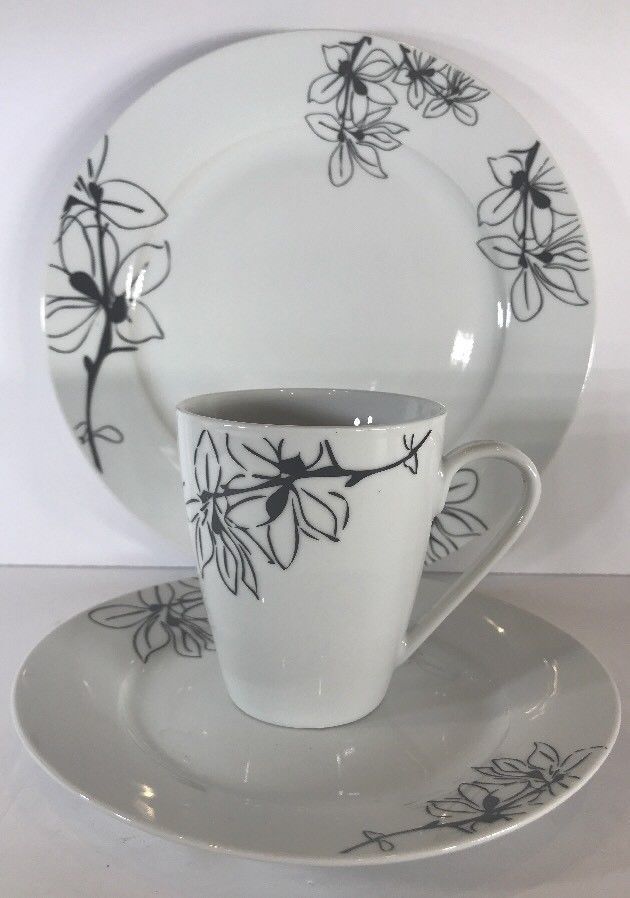 Rare Oneida Porcelain Midnight Floral 3 Piece Place Setting Service Set for 4 - $89.09