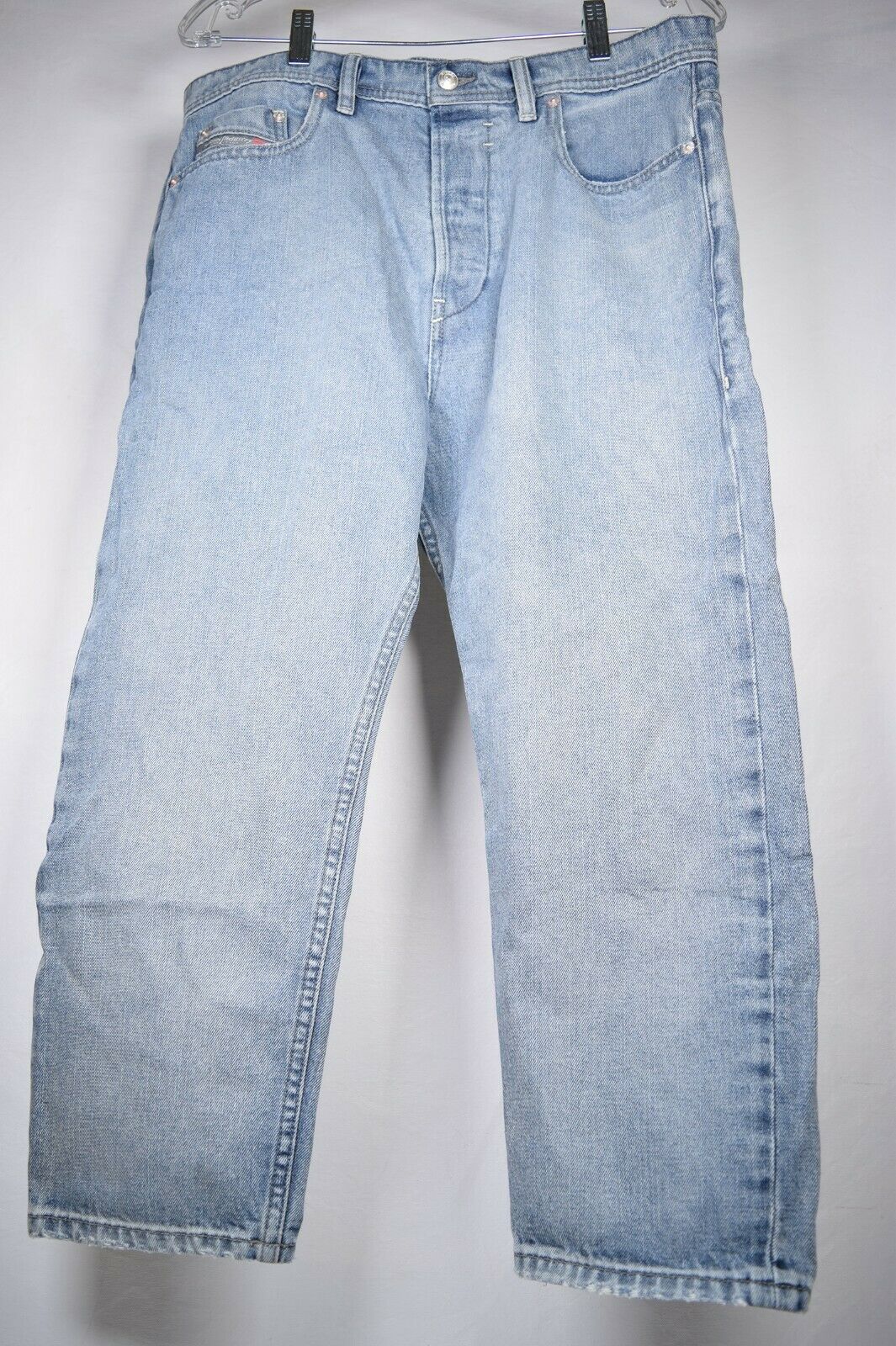 32 x 32 men's jeans