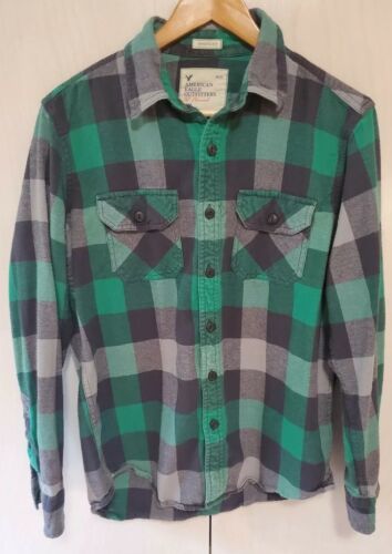 American Eagle Outfitters AE Blue Green Plaid Flannel Button-Up Size M Grunge