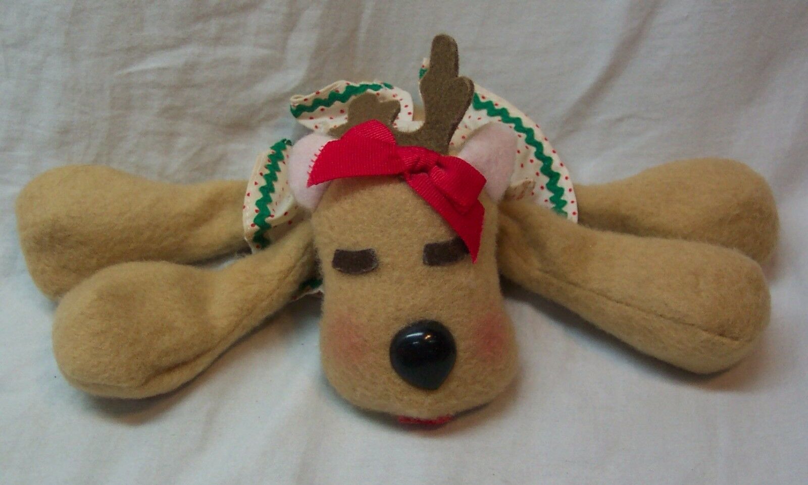 hallmark reindeer plush