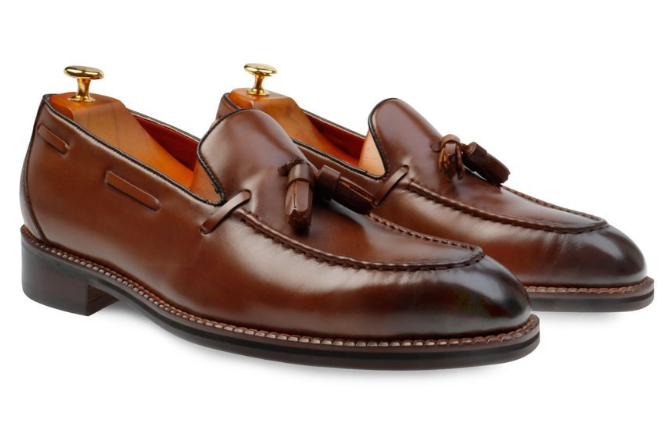 Men's Brown Color Tassel Loafer Burnished Toe Handcrafted Genuine Leather Shoes