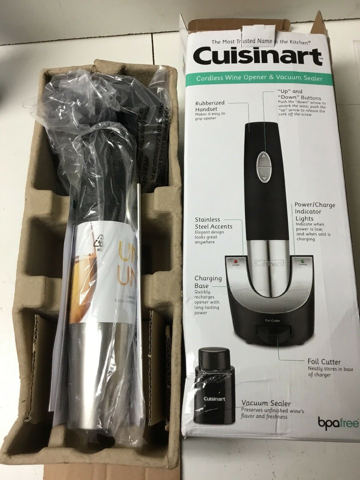 Cuisinart cordless wine opener and vacuum sealer. - Corkscrews & Openers