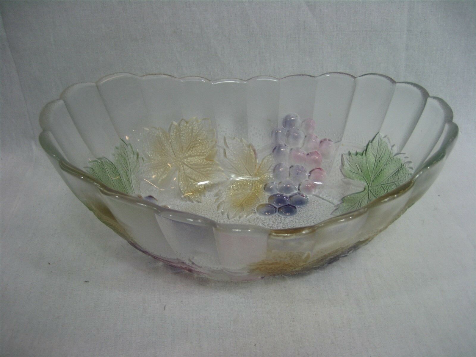 Vintage SOGA Japan Art Glass Frosted Colored Fruit Bowl Clear Oval