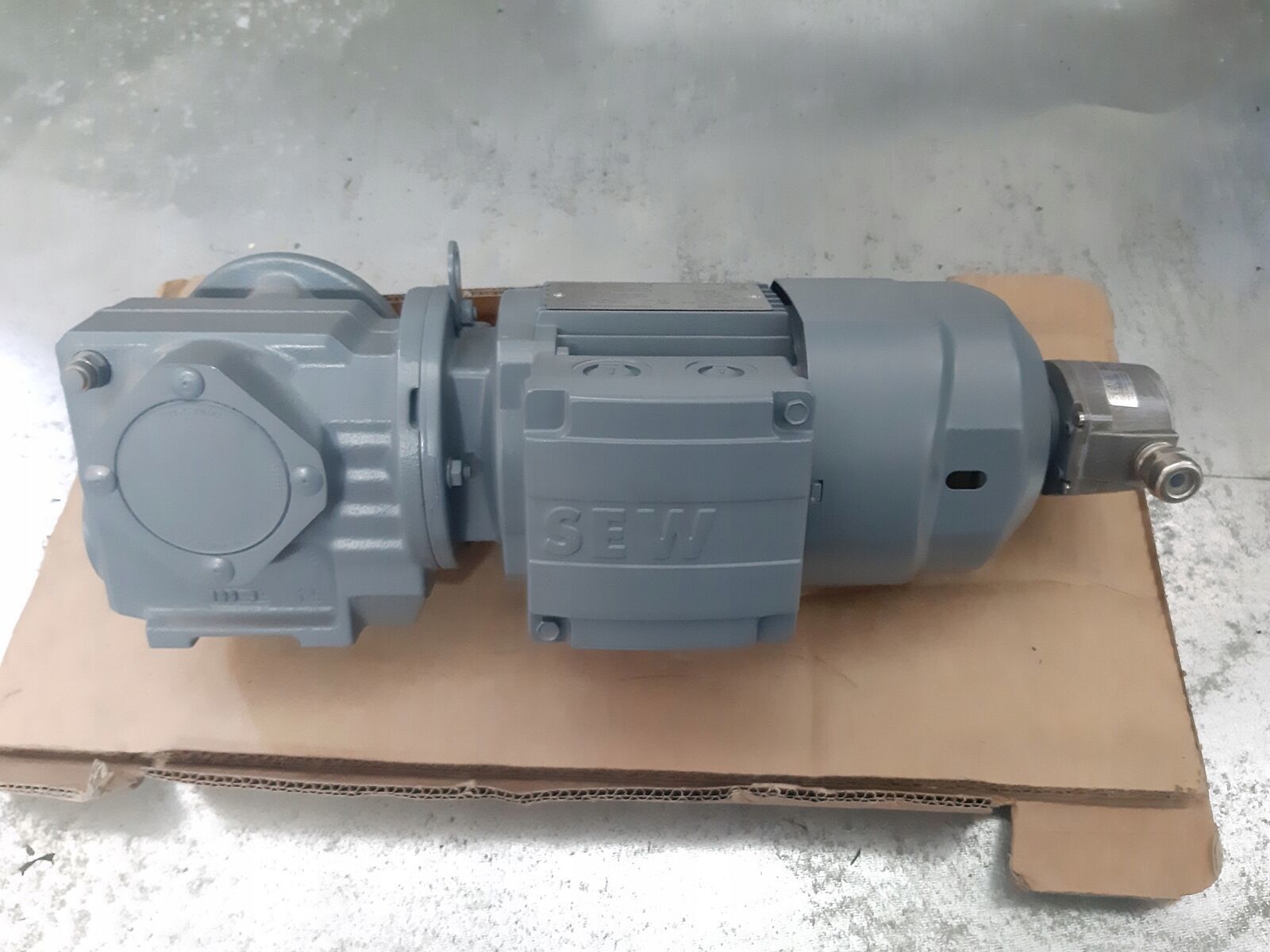 Gear motor 0.25 KW, brake encoder SEW / 1386 Gearmotors