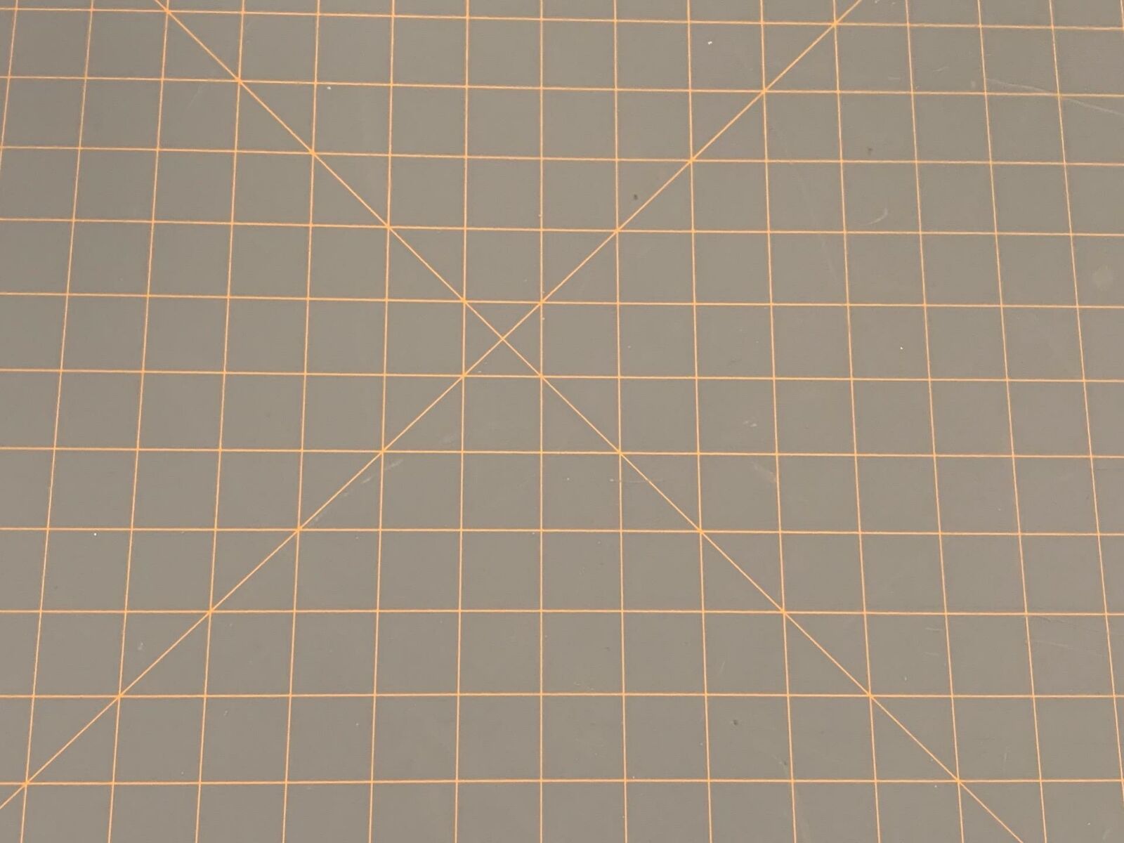 FISKARS Large Cutting Mat 24" x 36" Durable & Self Healing Surface