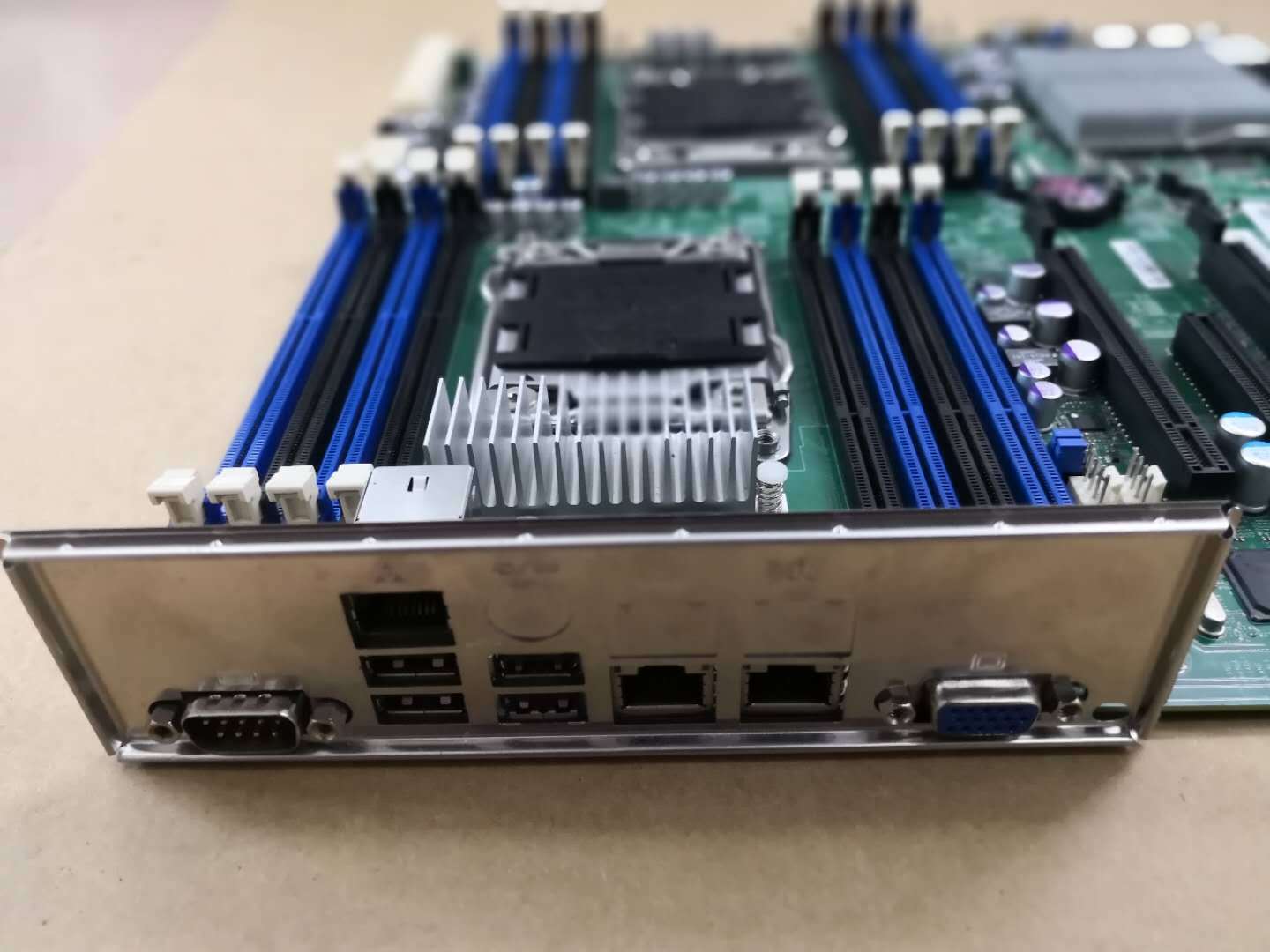 SUPERMICRO X9DR3F SSI EEB Server Motherboard Dual LGA 2011 DDR3 1600 Motherboards