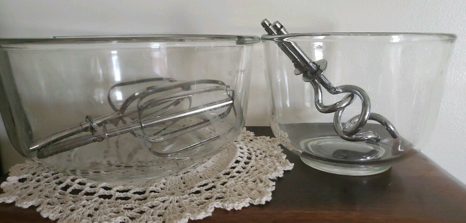 VINTAGE SUNBEAM "AN AMERICAN CLASSIC" MIXMASTER 12SPEED MIXER MODEL