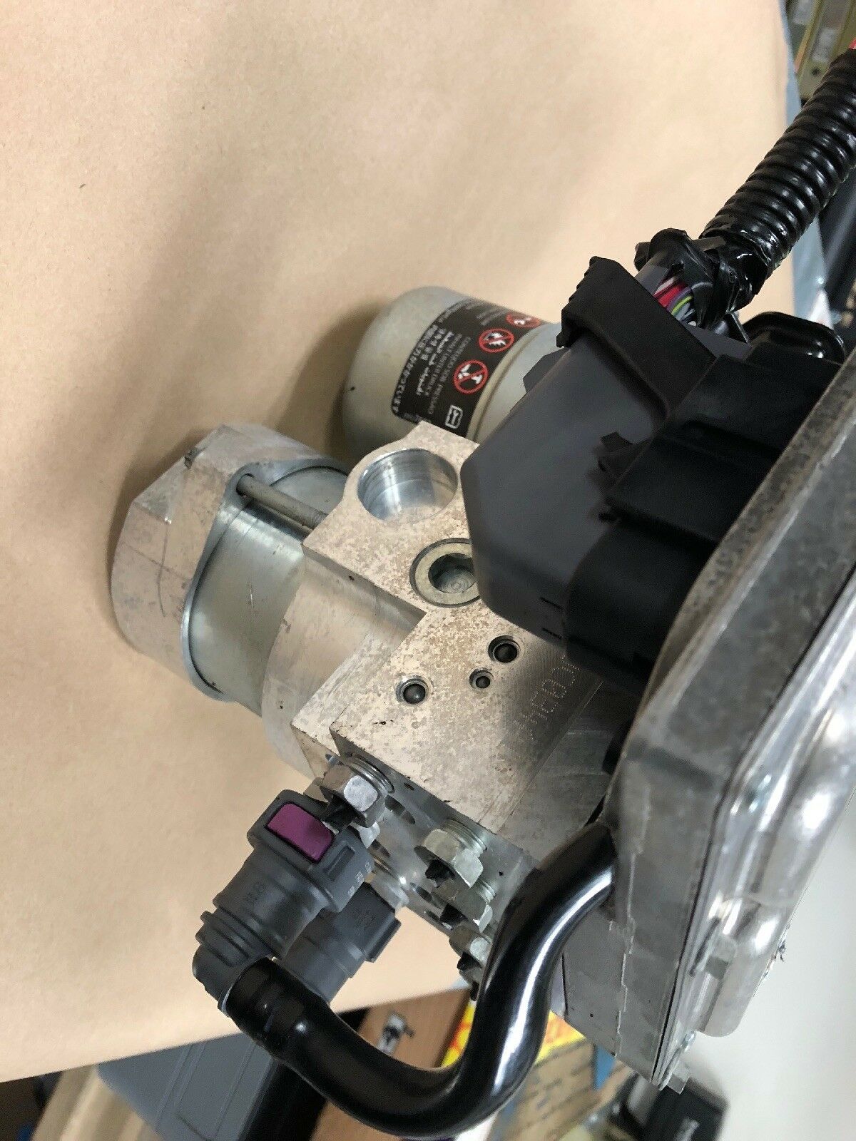 2011 2015 Chevrolet Volt ABS ANTI LOCK BRAKE PUMP MODULE VALVE 73k