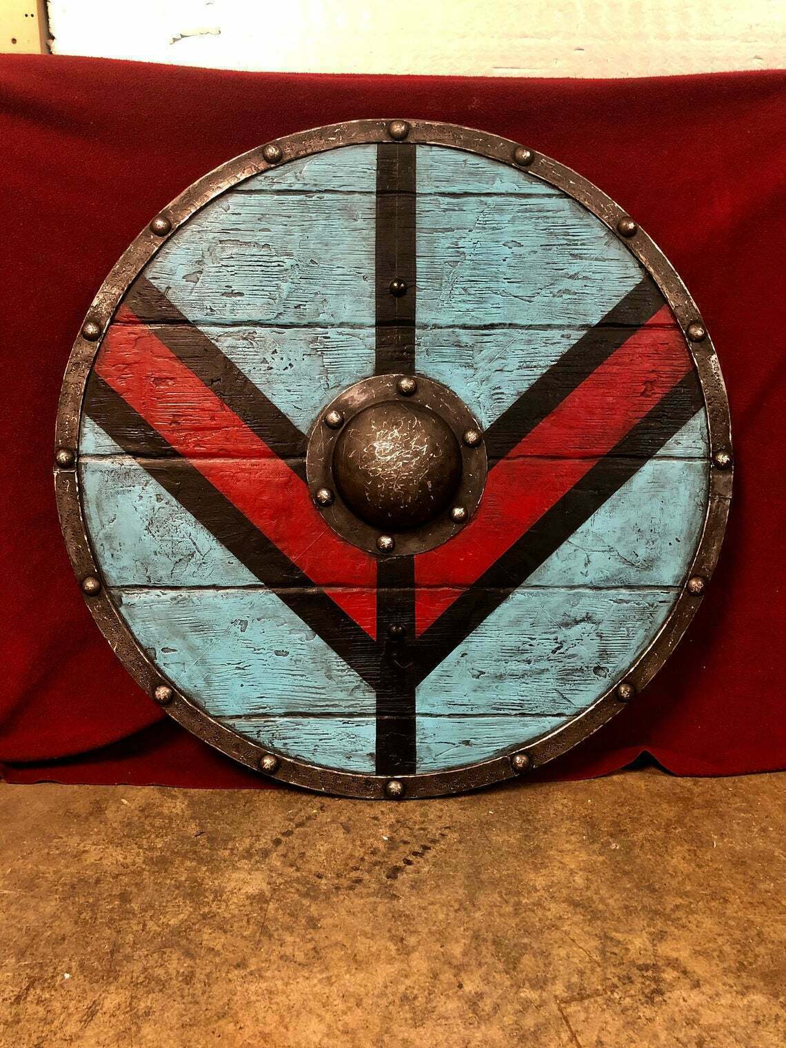 Bouclier médiéval)Viking Shield 24 Bouclier en bois Heavy Metal Fitted