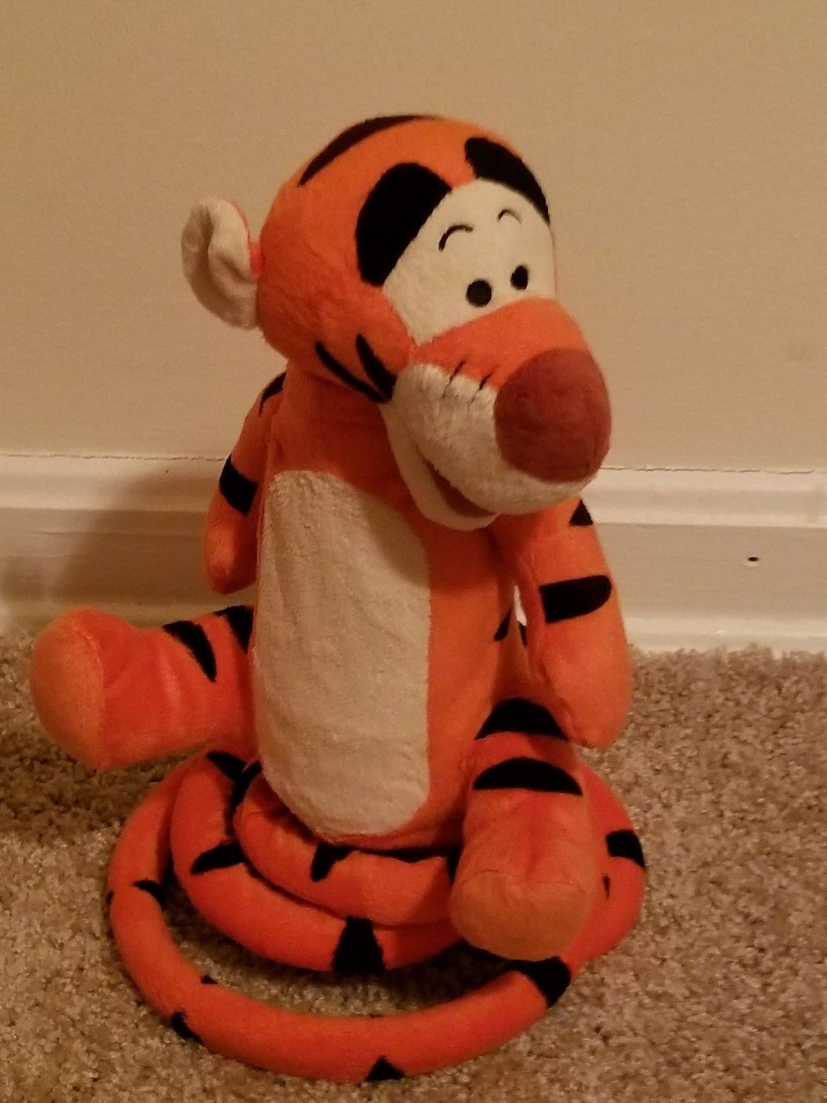 bouncing singing tigger toy