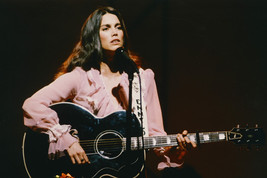 Emmylou Harris playing guitar In Concert 1970's 18x24 Poster - $23.99