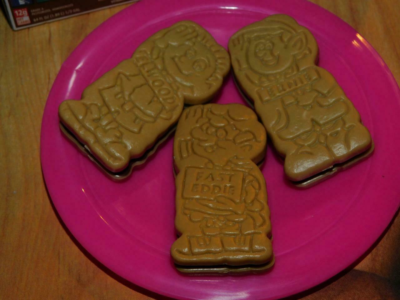 VINTAGE Faux Food Keebler Elves Cookies Earnie Fast Eddie Elwood ...