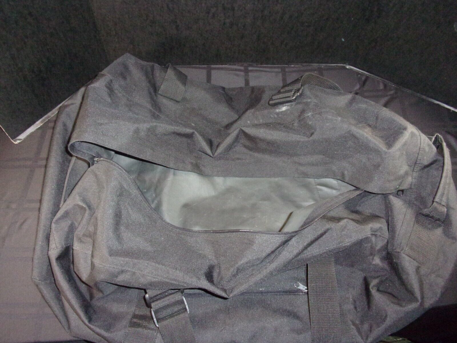 MILITARY BLACK NIGHT OPS SPECIAL OPS SEALS RECON LARGE QUICK GRAB DUFFLE BAG - $48.59