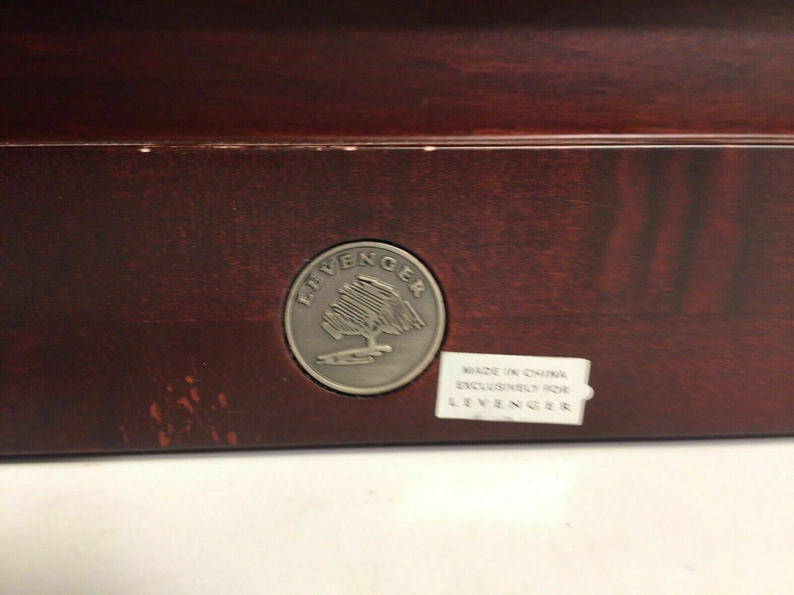 Levenger Note Card Bleachers Holder Display Desk & Drawer Organizers