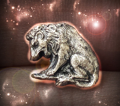 Haunted lion necklace  1  thumb200