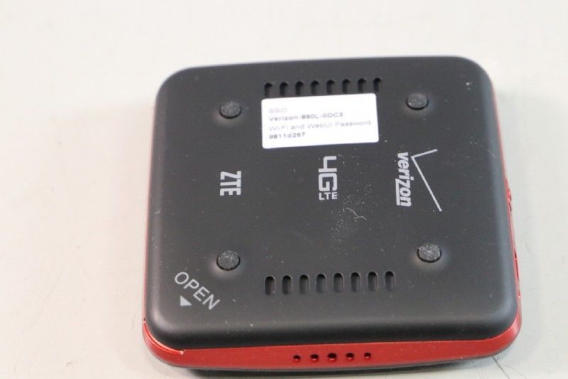 ZTE Verizon Wireless JetPack 4G LTE Mobile Hotspot 890L PreOwned