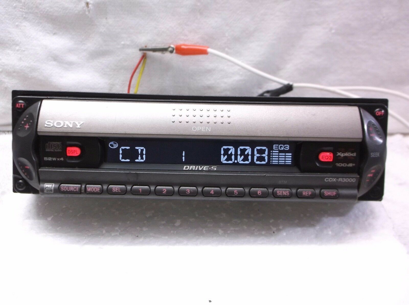 SONY XPLOD RADIO/CD/RECEIVER/PLAYER/ 52WX4/ FM/AM/ COMPACT DISC PLAYER