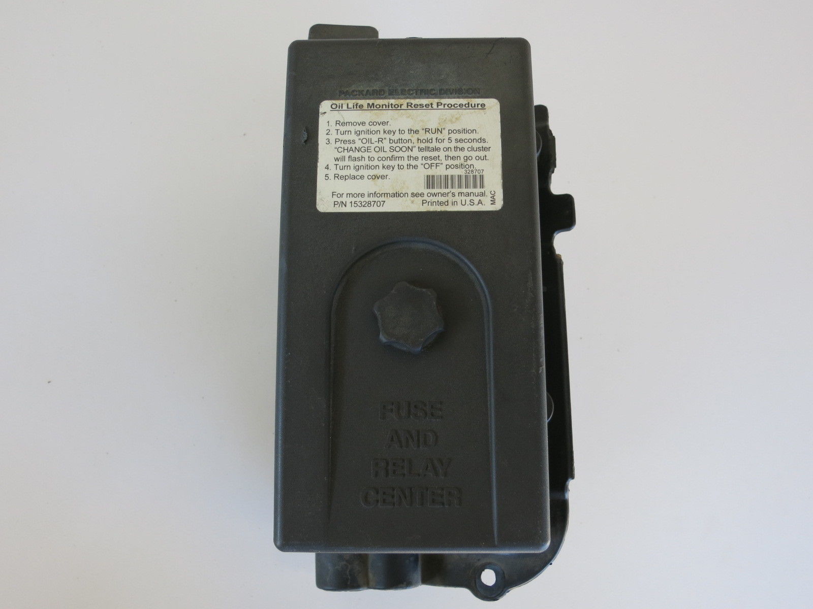 ... Saturn S Series 15328707 Fusebox and similar items. S l1600