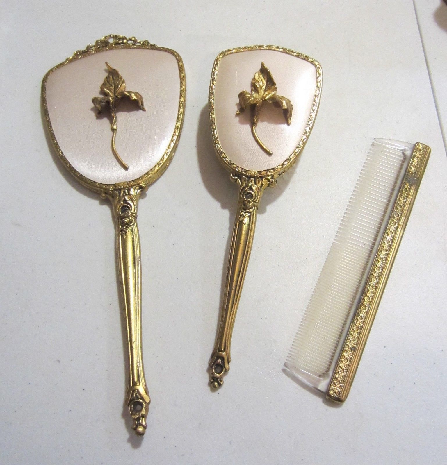 Vintage Globe Vanity Set Brush Mirror Comb And 50 Similar Items Vintage Globe Vanity Set Brush Mirror Comb And 50 Similar Items S L1600
