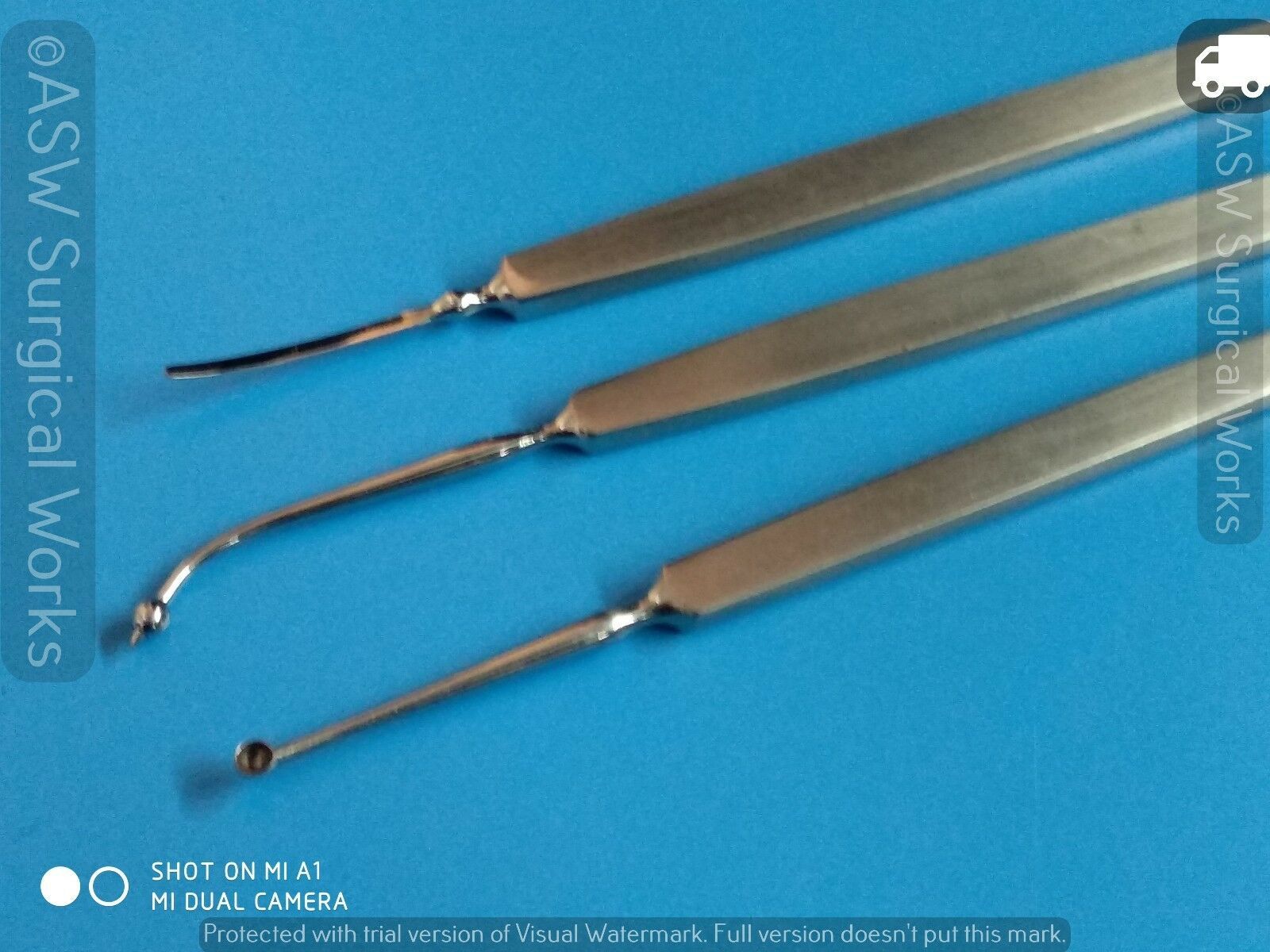 Laparoscopic Cautery 3mm ball chalazion curette straight Iris Spatula