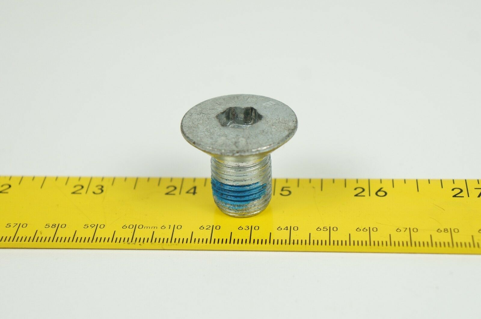 042008 chrysler crossfire steering wheel lock bolt center allen hold