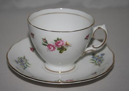 Colclough Bone China England Rose Floral Tea Cup &amp; Saucer Set #2654 - $32.00